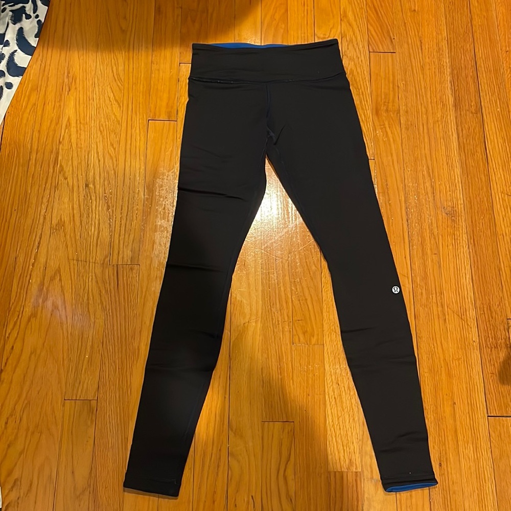 Lululemon leggings. Double sided